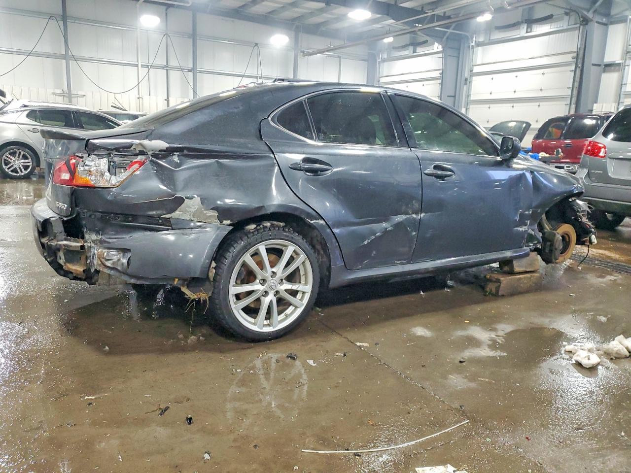 2006 LEXUS IS 350 photo 3