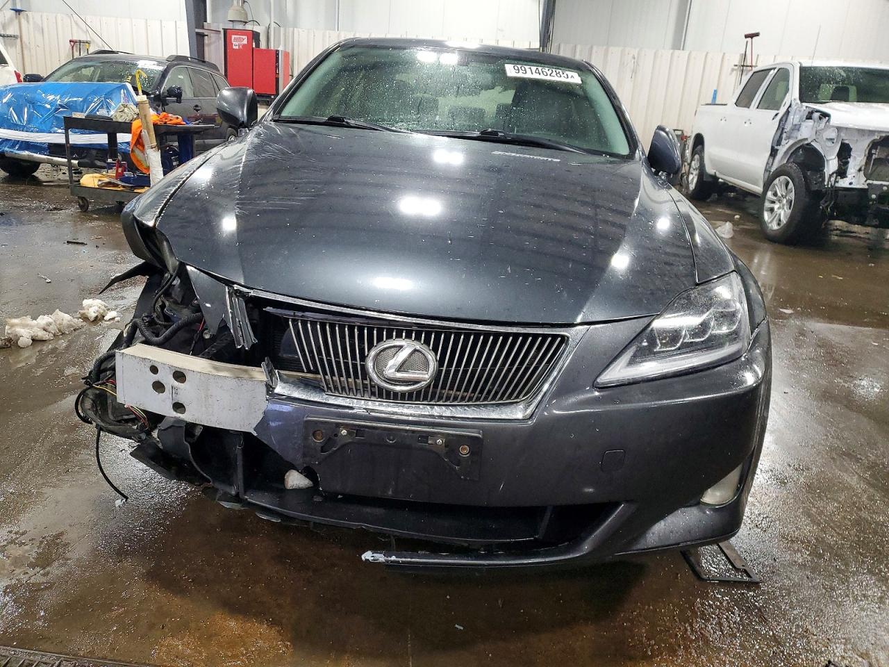 2006 LEXUS IS 350 photo 5