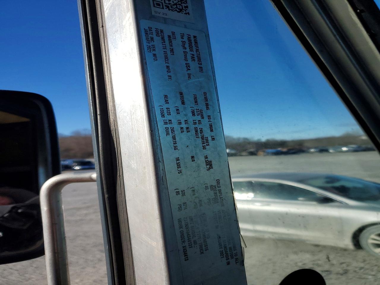 2021 FORD F59 photo 13