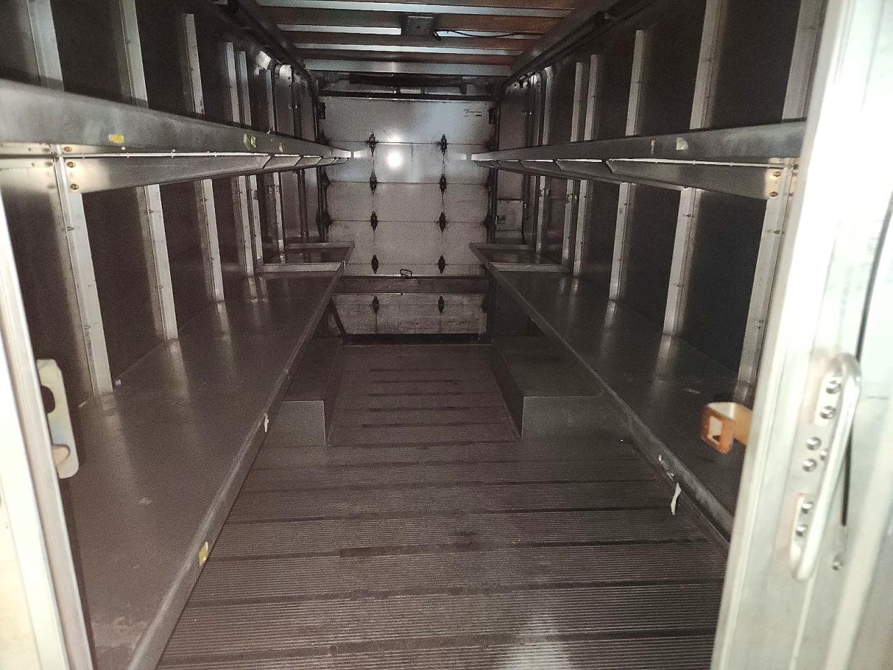 2020 FREIGHTLINER MT45G CHASSIS DELIVERY TRUCK photo 10