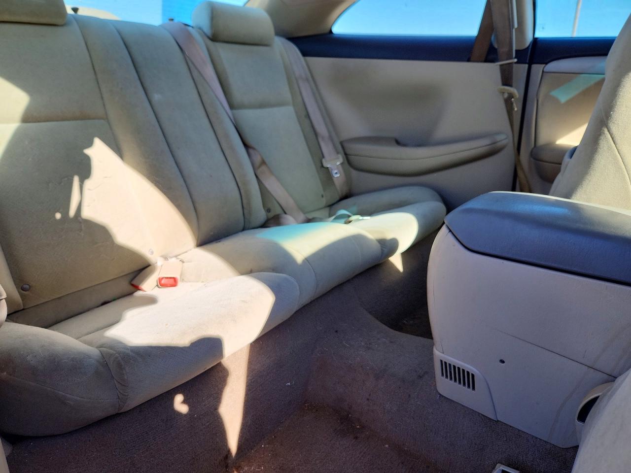 2005 TOYOTA CAMRY SOLARA SE photo 10