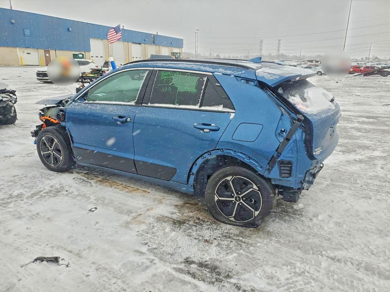 2023 KIA NIRO EX photo 2