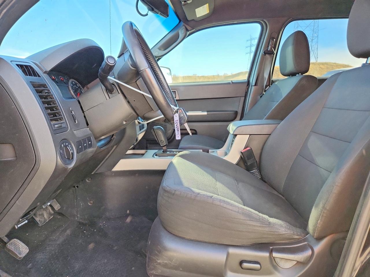 2012 FORD ESCAPE XLT photo 19