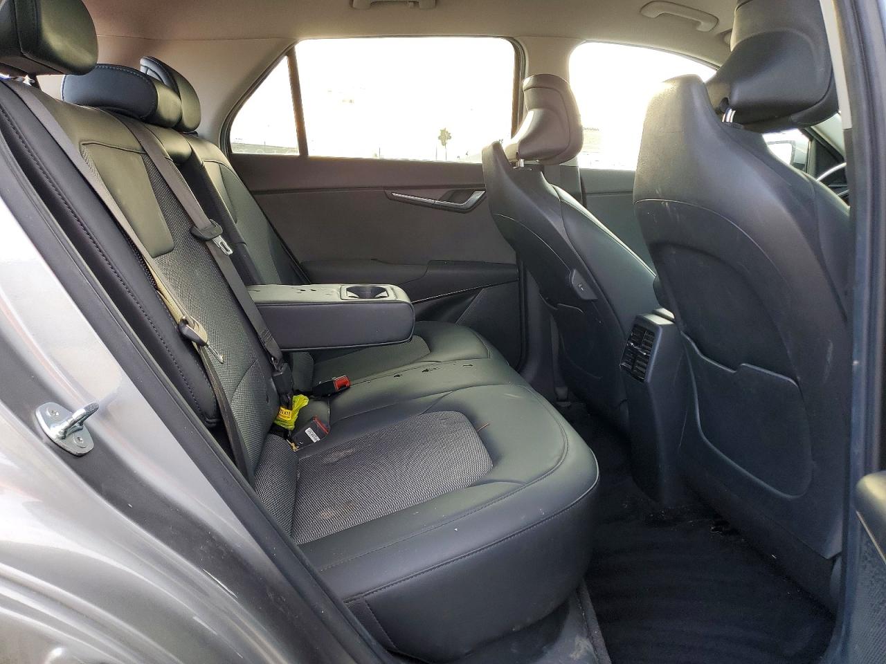 2024 KIA NIRO WIND photo 31