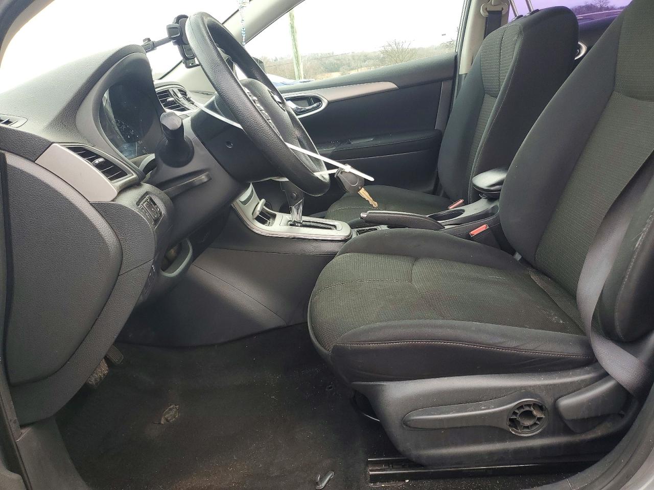 2015 NISSAN SENTRA S photo 19