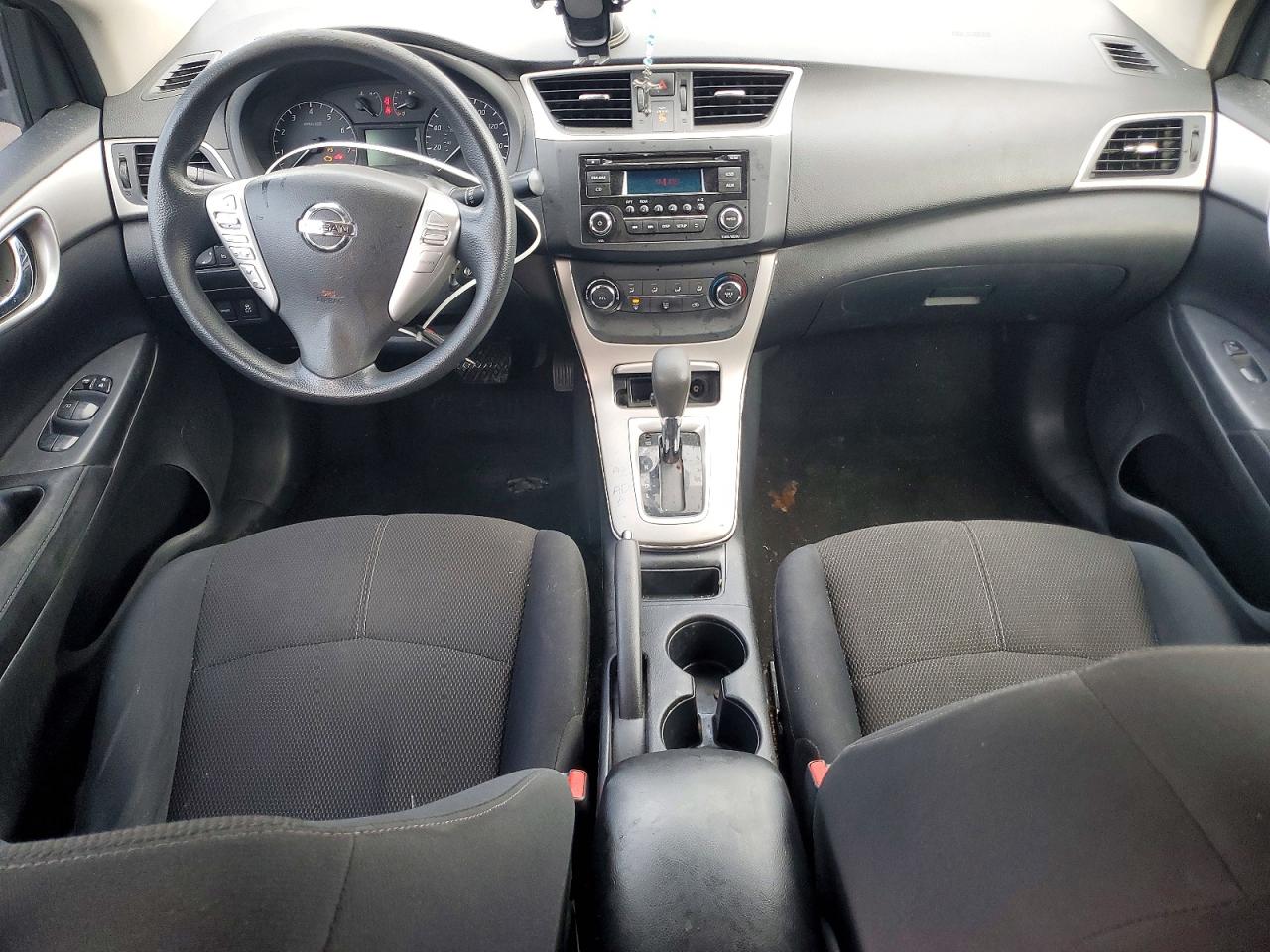2015 NISSAN SENTRA S photo 22