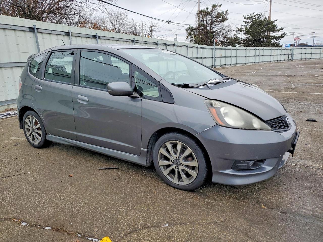 2013 HONDA FIT SPORT photo 4