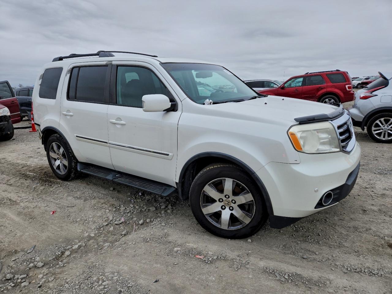 2013 HONDA PILOT TOURING photo 4