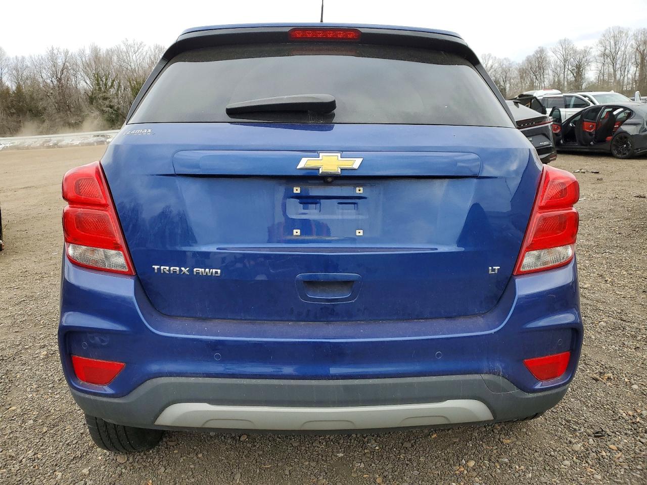 2017 CHEVROLET TRAX 1LT photo 6
