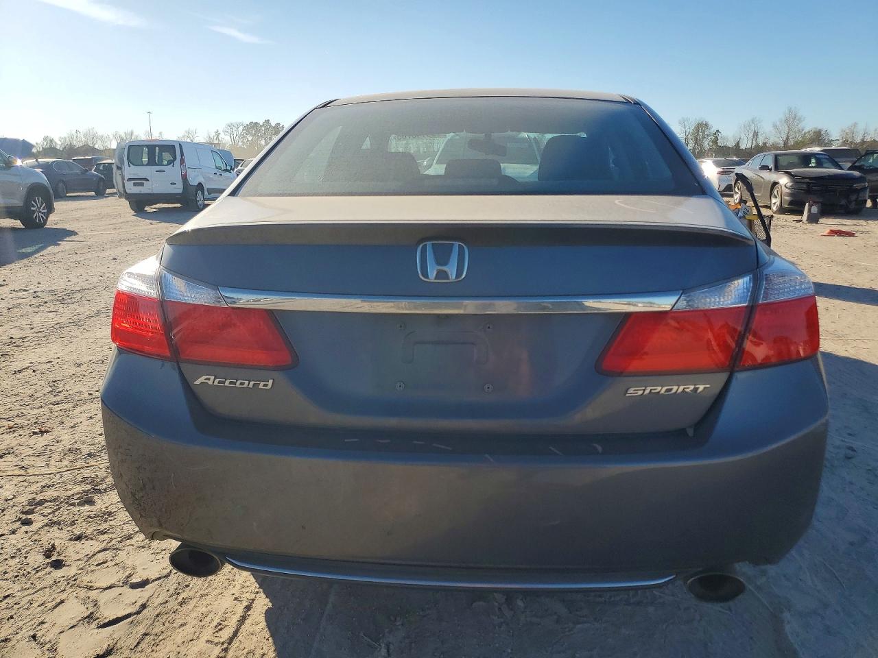 2015 HONDA ACCORD SPORT photo 6