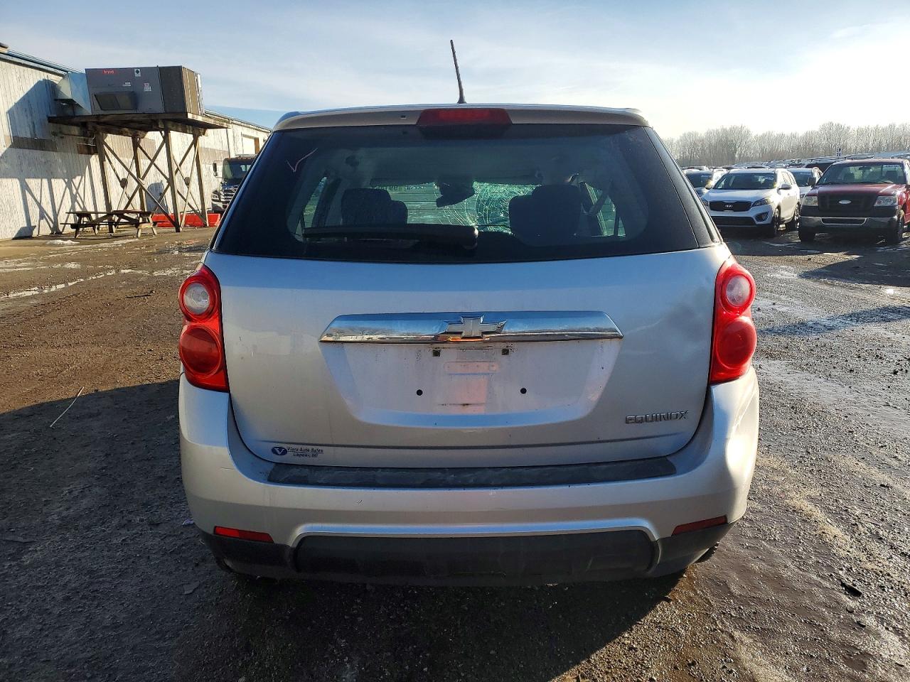 2013 CHEVROLET EQUINOX LS photo 6