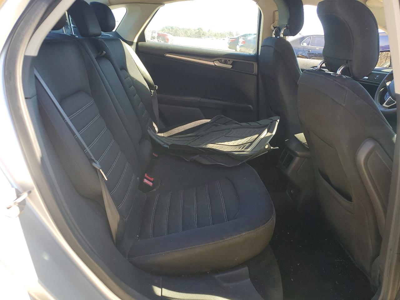 2013 FORD FUSION SE photo 10