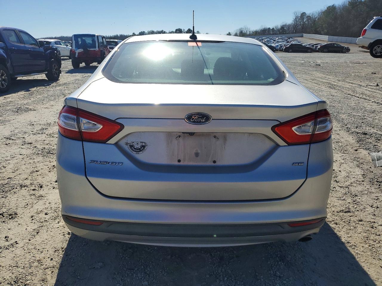 2013 FORD FUSION SE photo 6