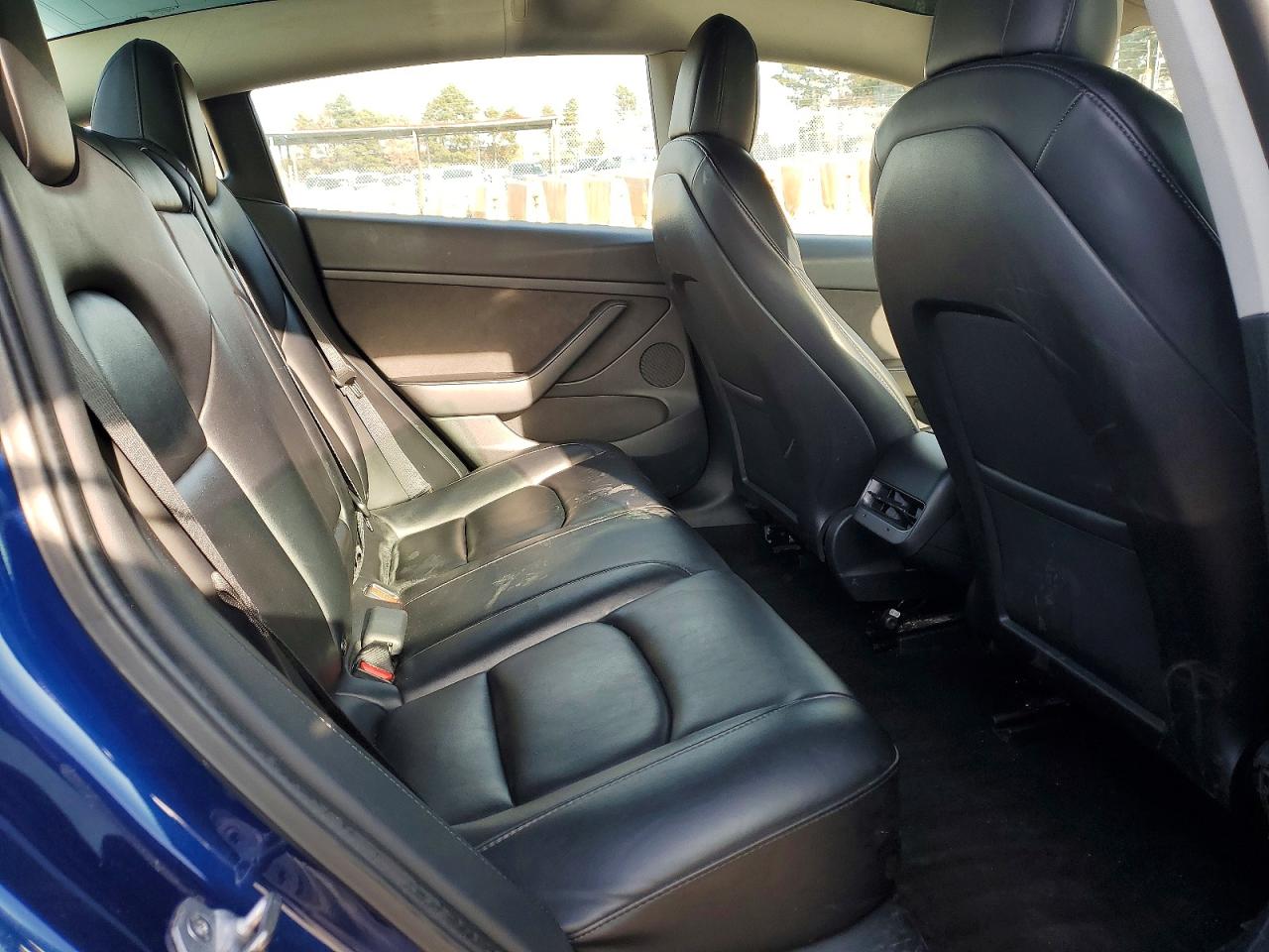 2022 TESLA MODEL 3 photo 10