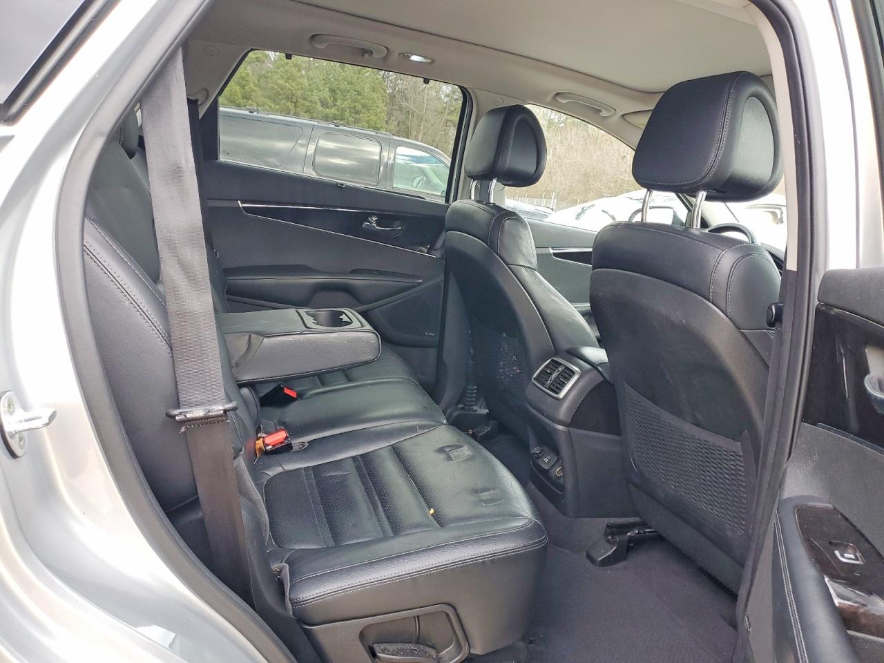 2016 KIA SORENTO EX photo 11