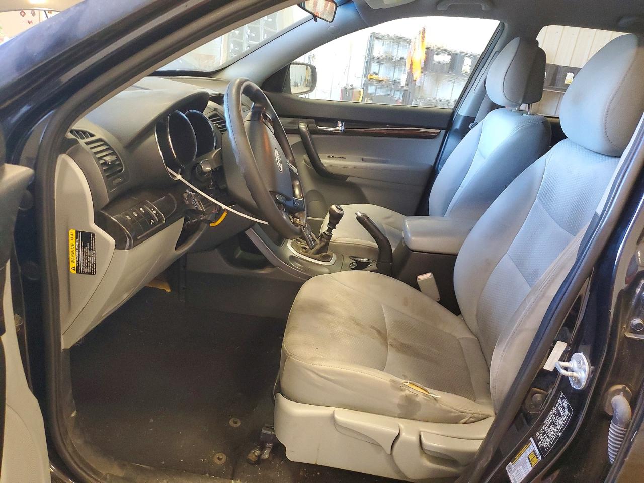 2011 KIA SORENTO BASE photo 7