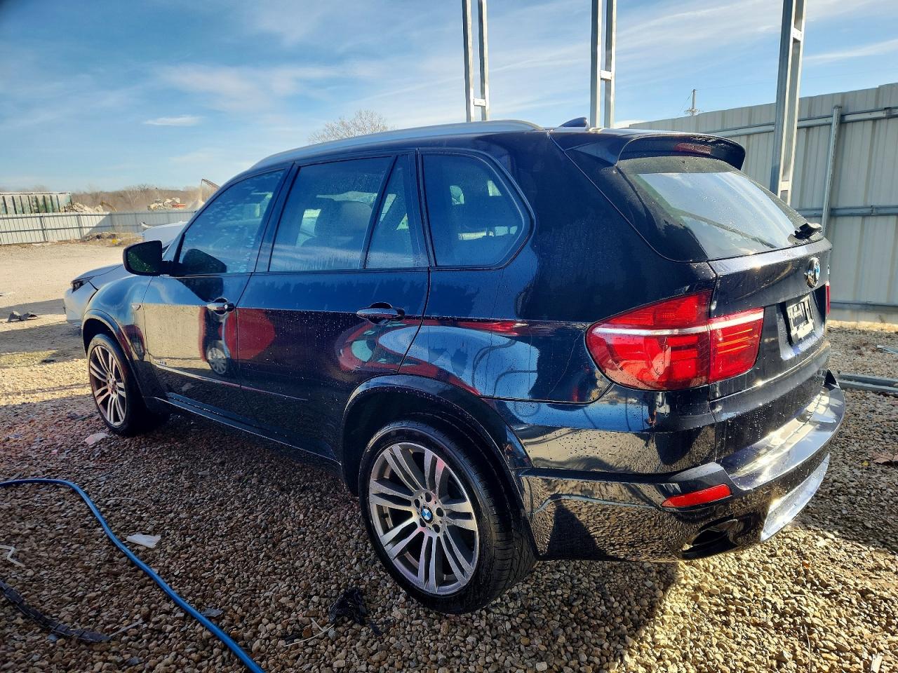 2012 BMW X5 XDRIVE35I photo 2