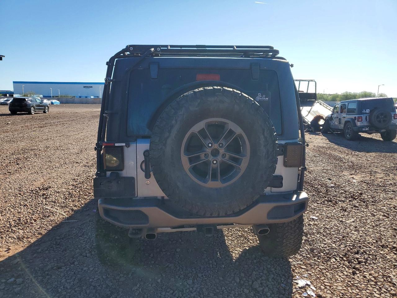 2016 JEEP WRANGLER UNLIMITED SAHARA photo 6