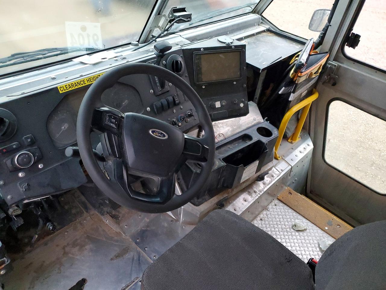 2020 FORD F59 DELIVERY TRUCK photo 8