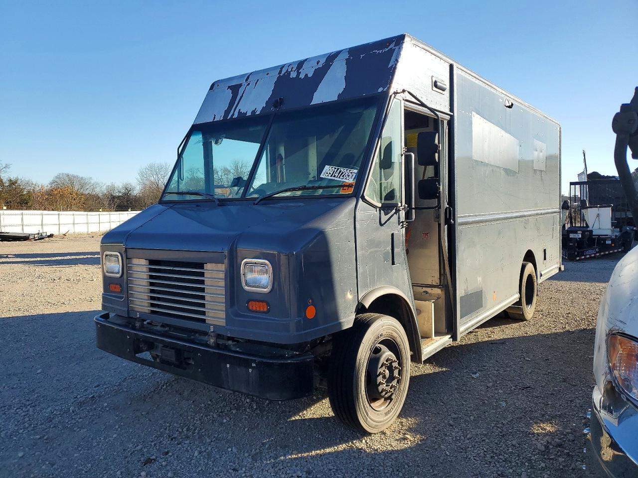 2020 FORD F59