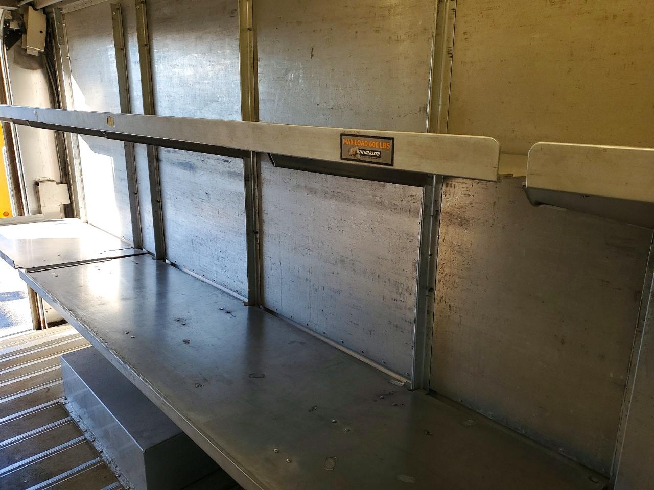2020 FORD DELIVERY TRUCK photo 11