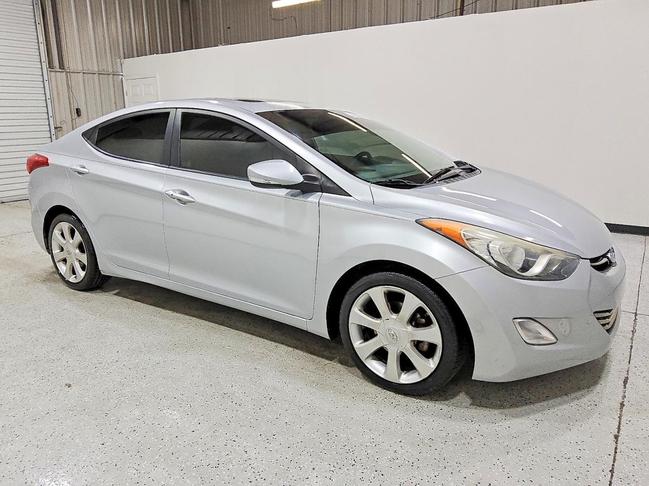2013 HYUNDAI ELANTRA GLS photo 13