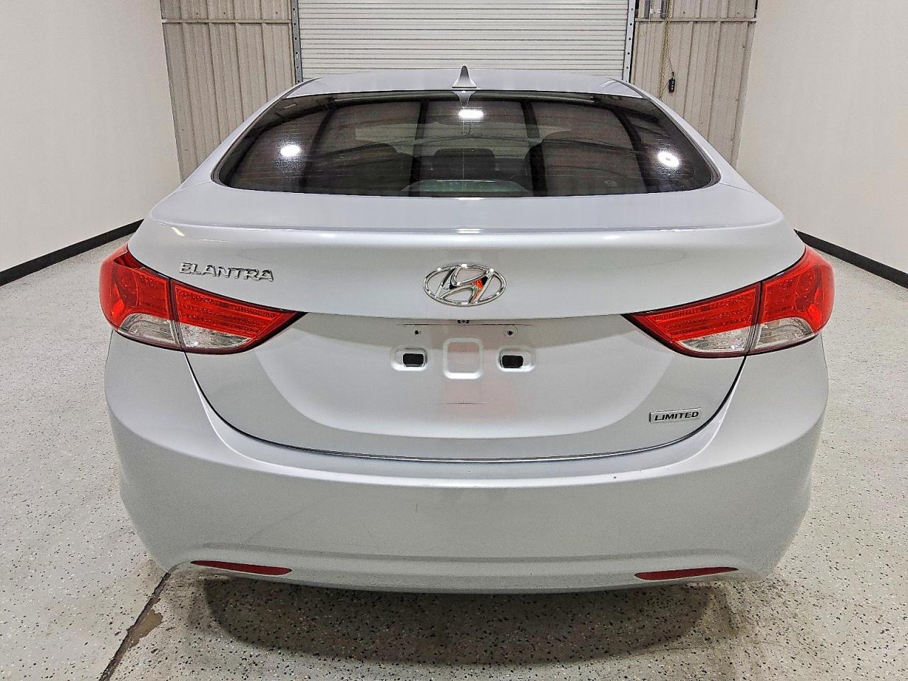 2013 HYUNDAI ELANTRA GLS photo 21