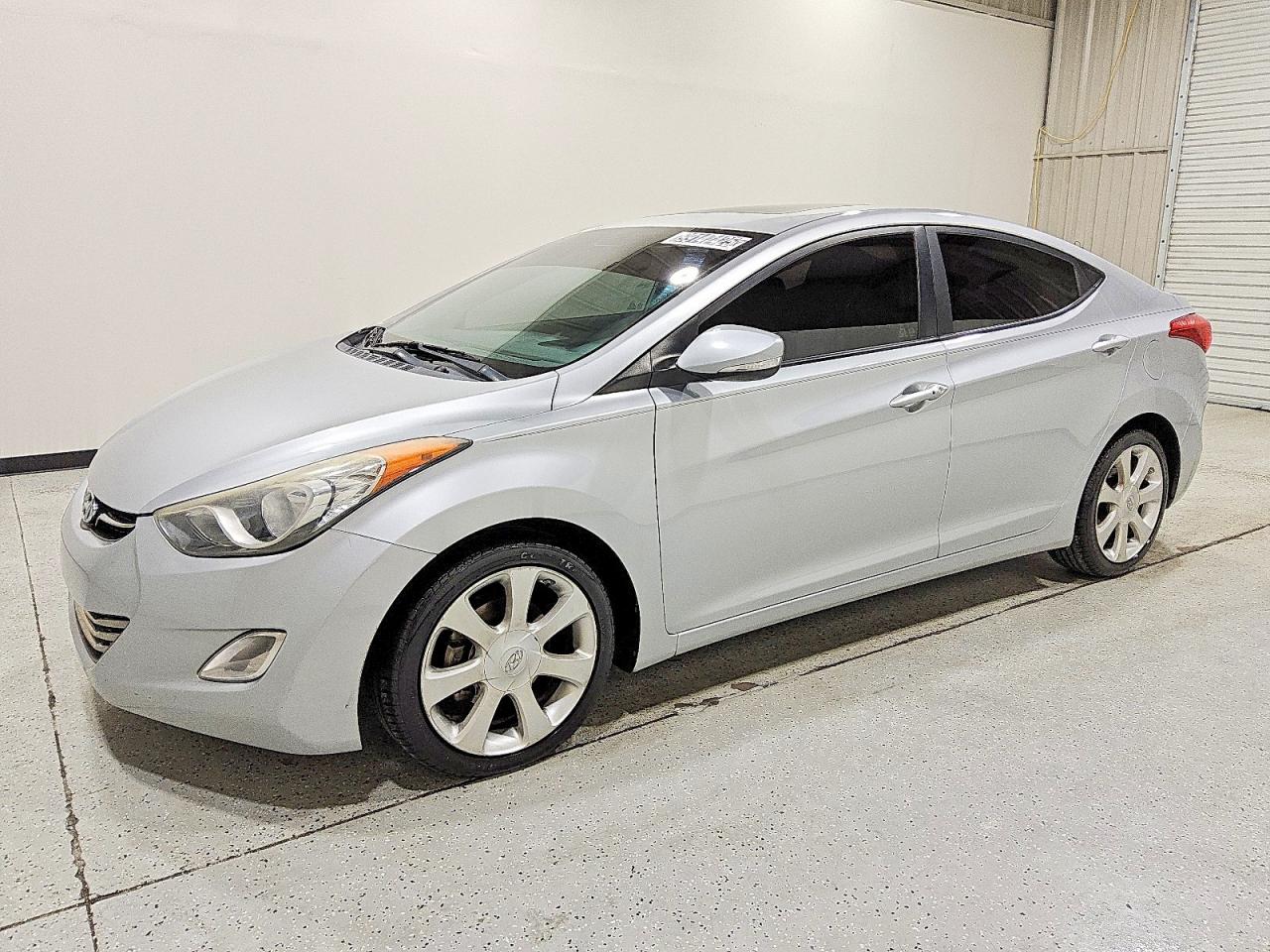 2013 HYUNDAI ELANTRA