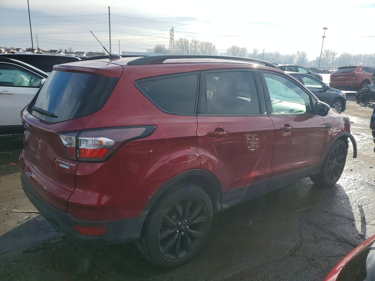 2017 FORD ESCAPE TITANIUM photo 3