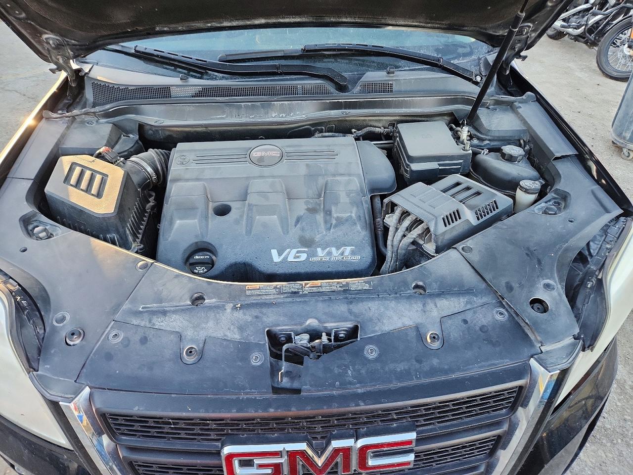 2015 GMC TERRAIN SLE photo 11