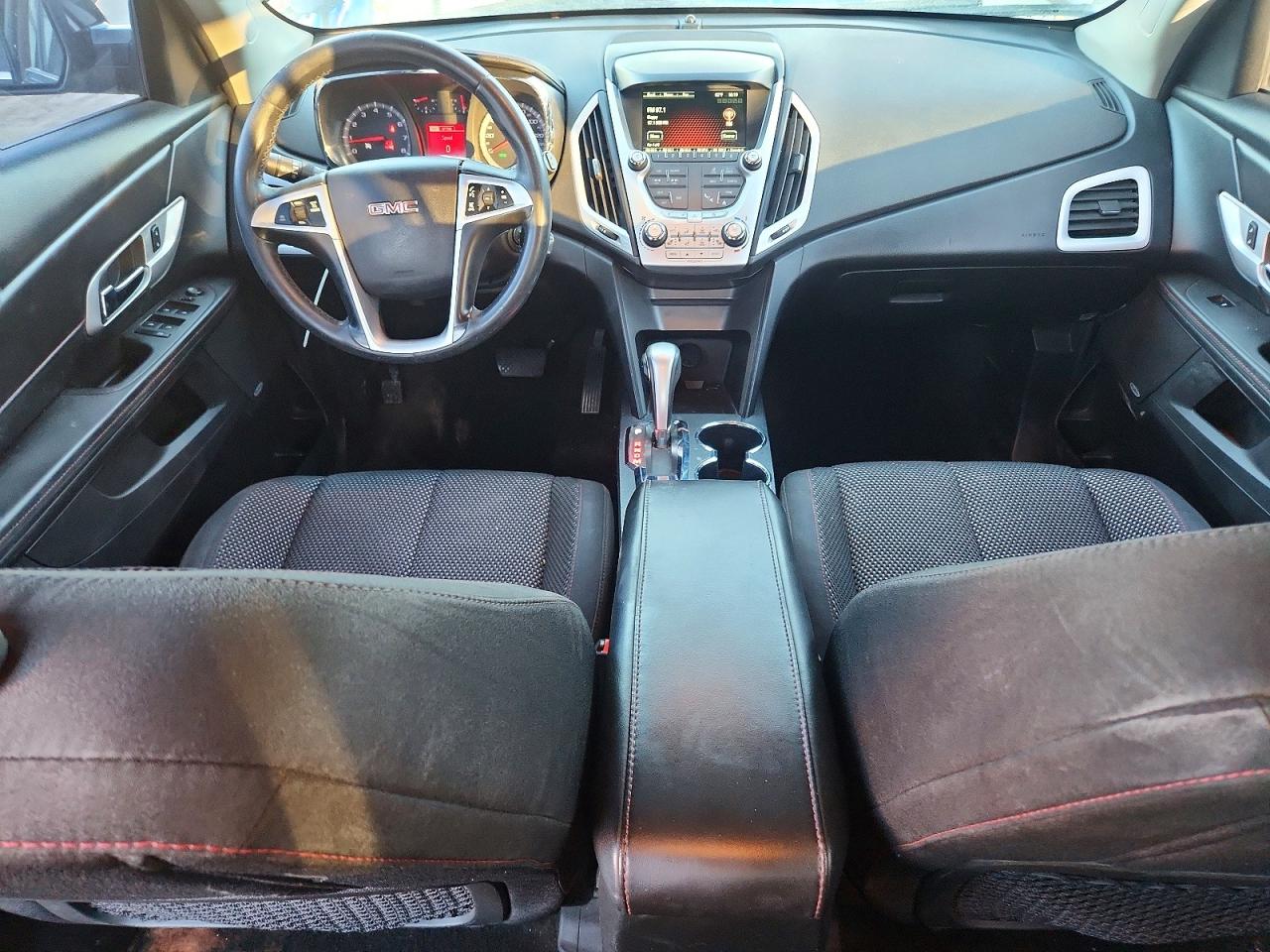 2015 GMC TERRAIN SLE photo 8