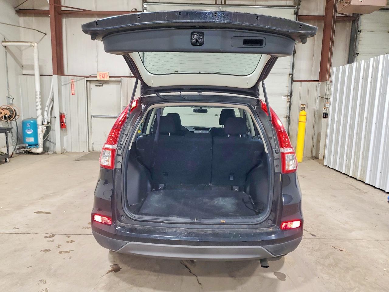 2015 HONDA CR-V LX photo 6
