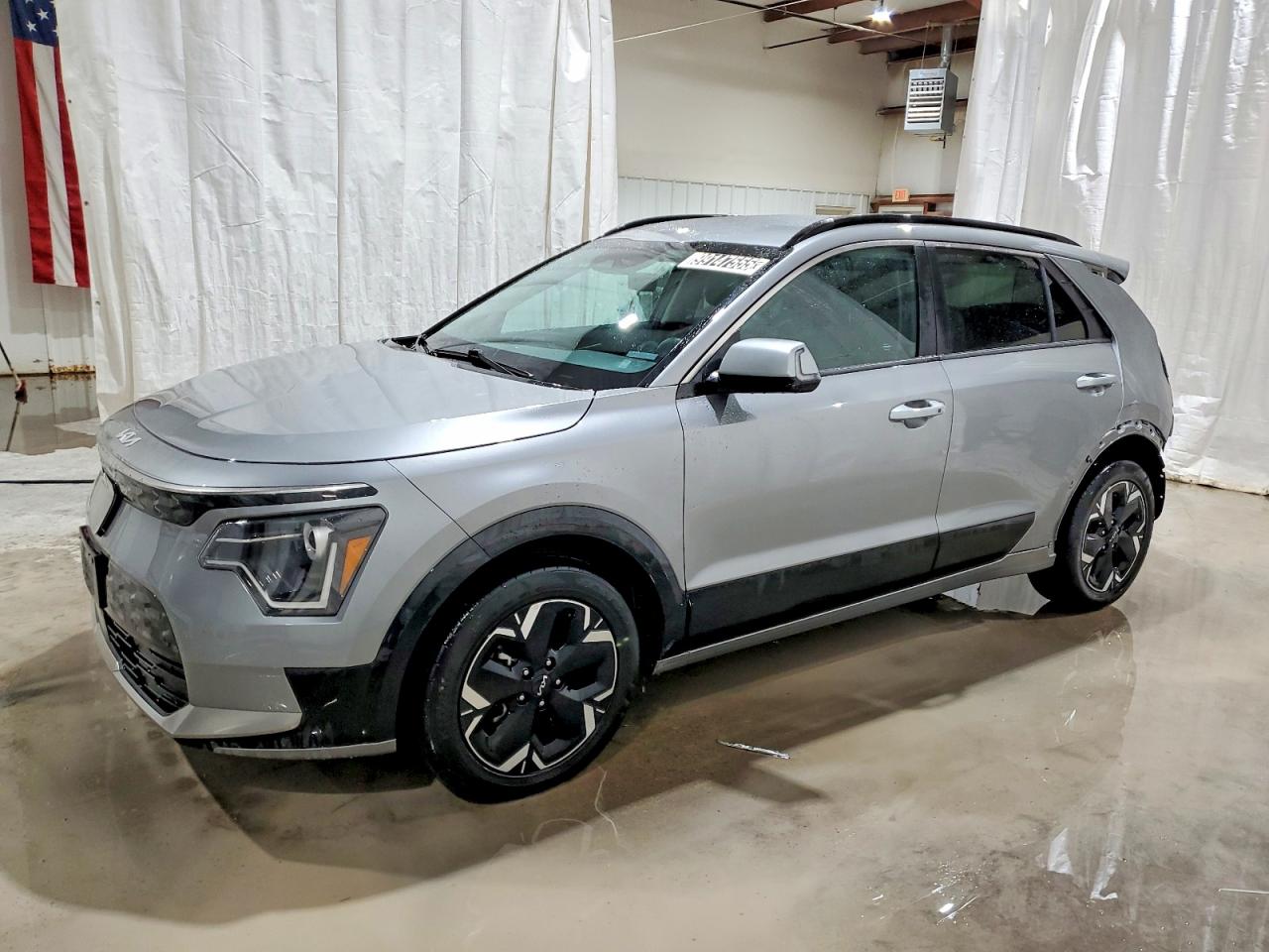 2023 KIA NIRO