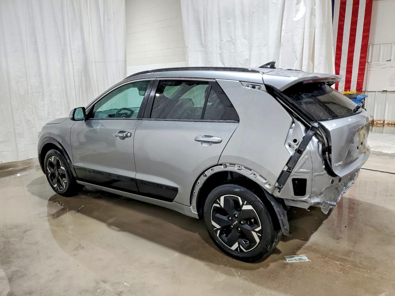 2023 KIA NIRO WIND photo 3
