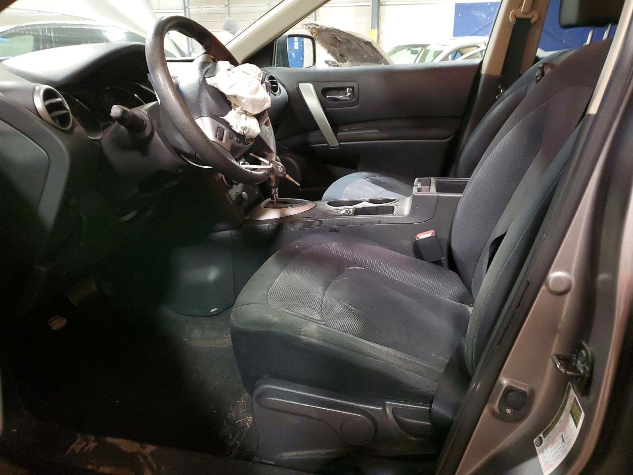 2013 NISSAN ROGUE S photo 13
