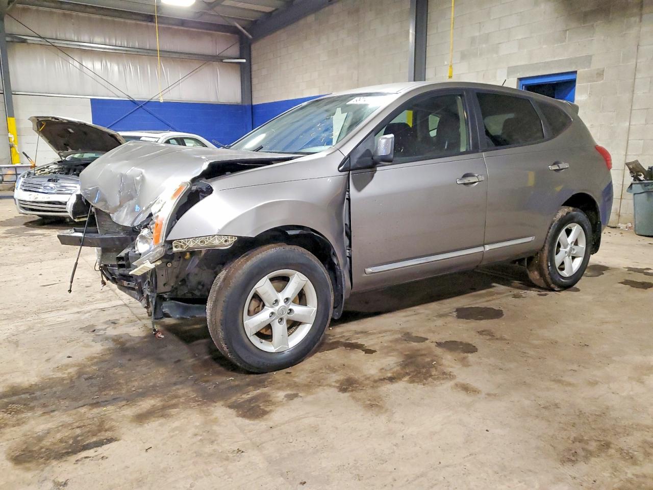 2013 NISSAN ROGUE