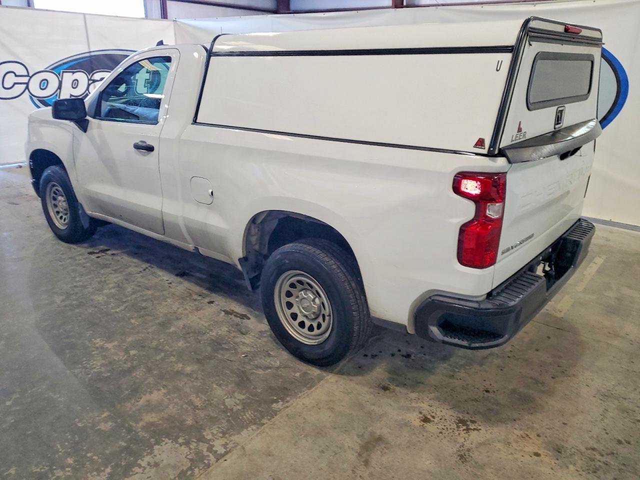 2023 CHEVROLET SILVERADO C1500 photo 2