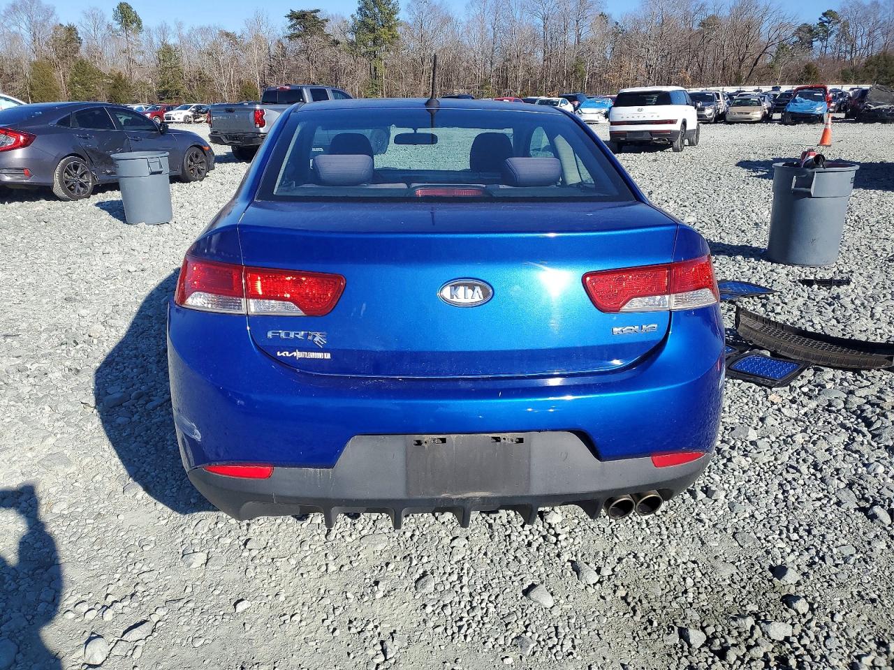 2013 KIA FORTE EX photo 6
