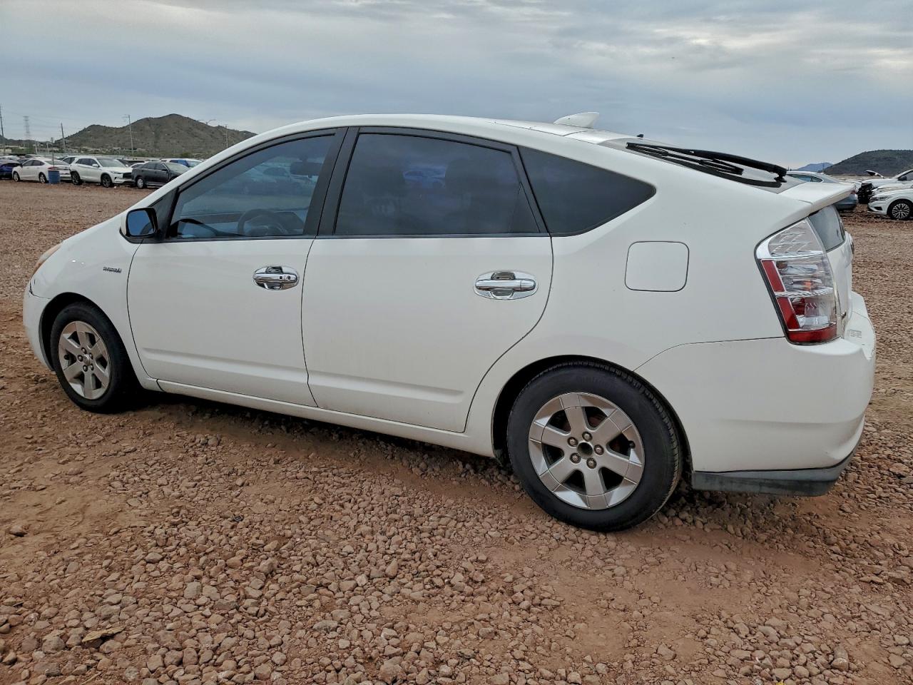 2007 TOYOTA PRIUS photo 2