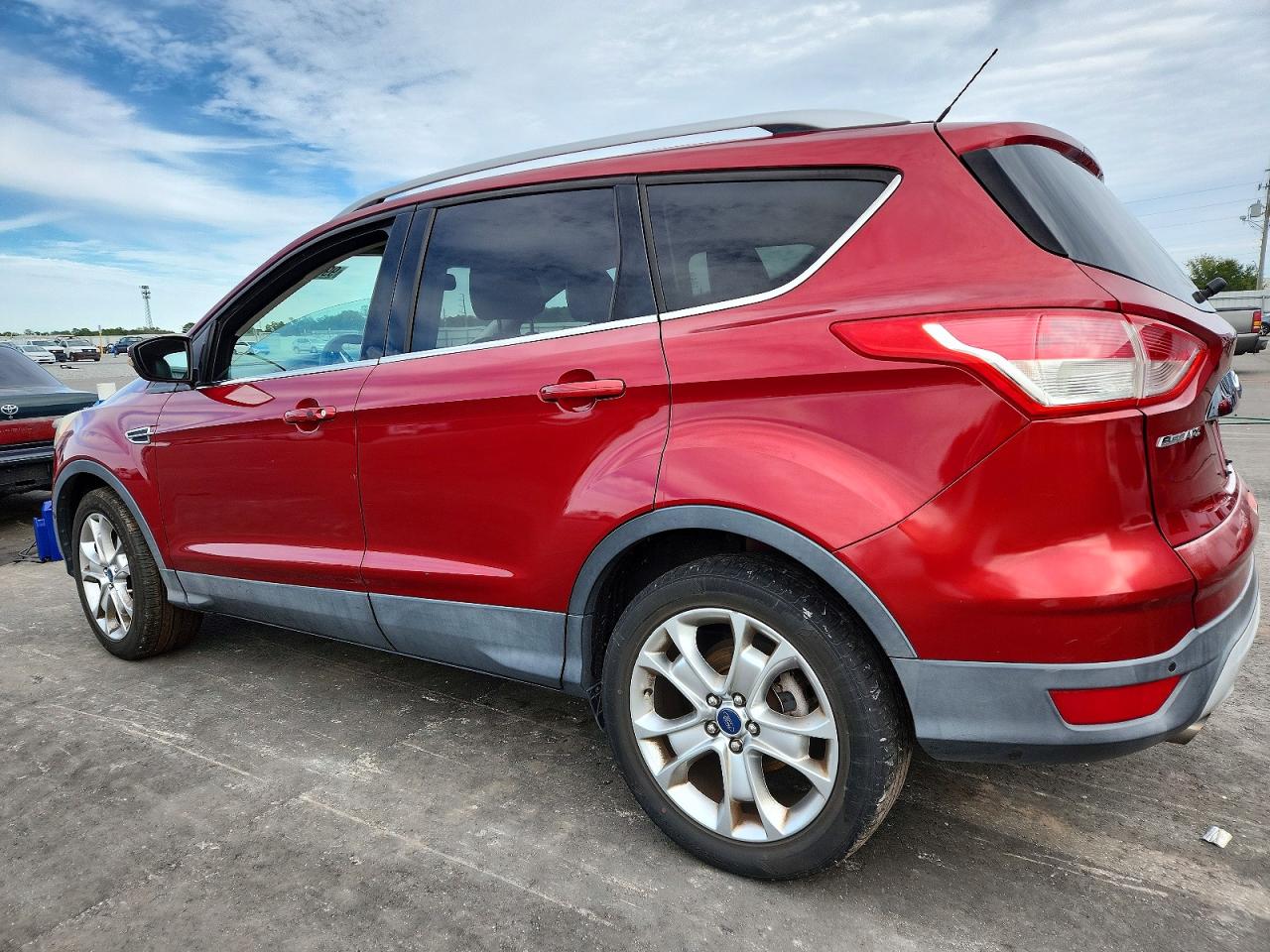 2014 FORD ESCAPE TITANIUM photo 2