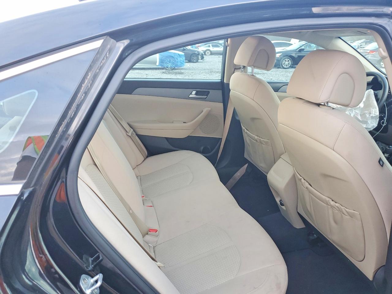 2017 HYUNDAI SONATA SE photo 10