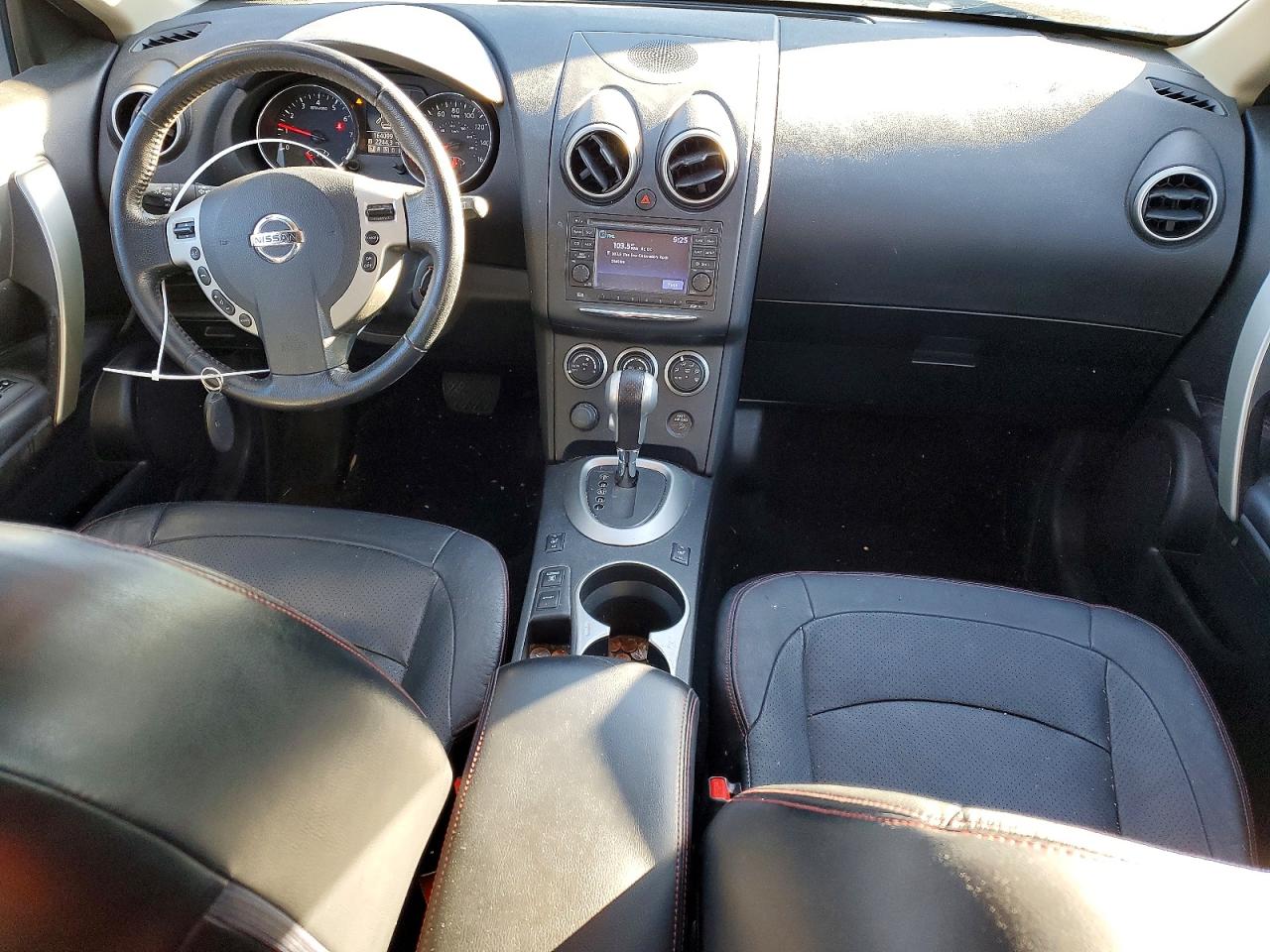 2013 NISSAN ROGUE S photo 8