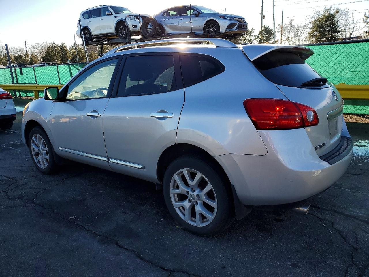 2013 NISSAN ROGUE S photo 2