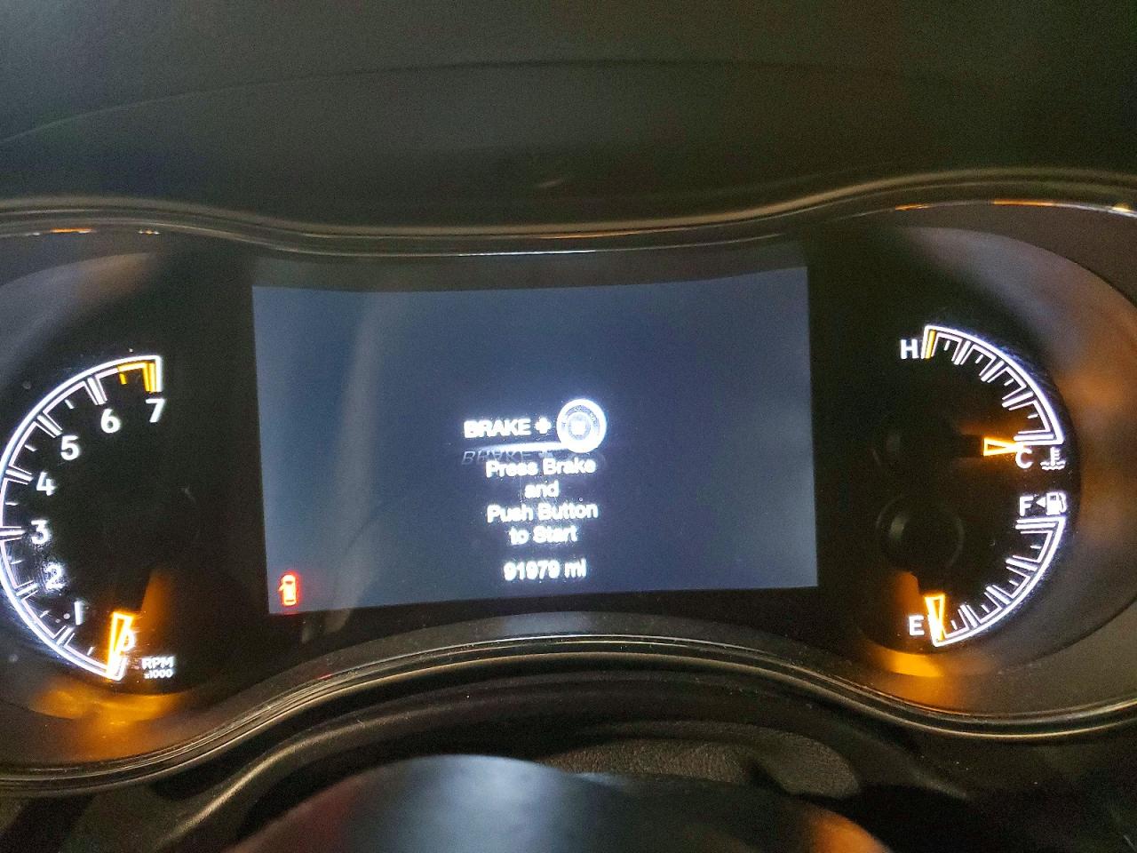2019 JEEP GRAND CHEROKEE LAREDO photo 25