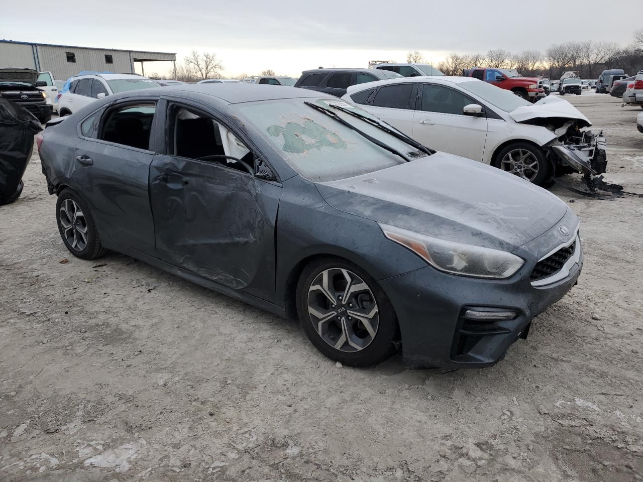 2021 KIA FORTE FE photo 4