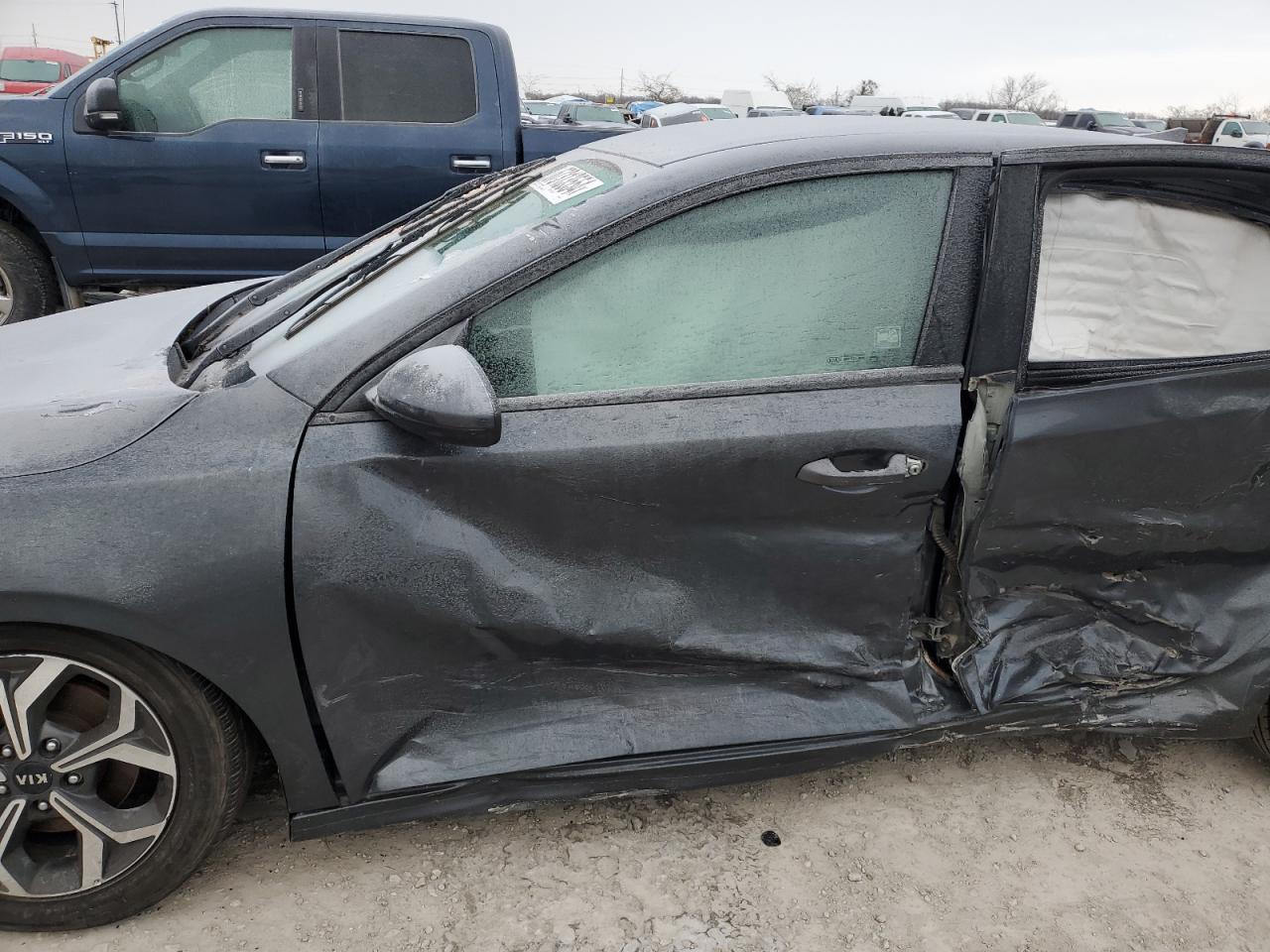2021 KIA FORTE FE photo 7