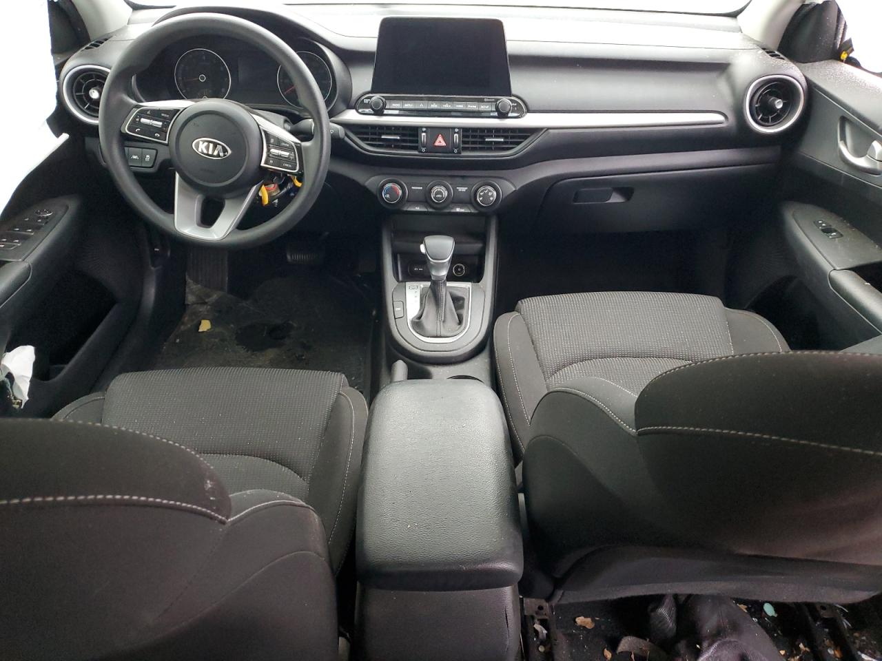 2021 KIA FORTE FE photo 8