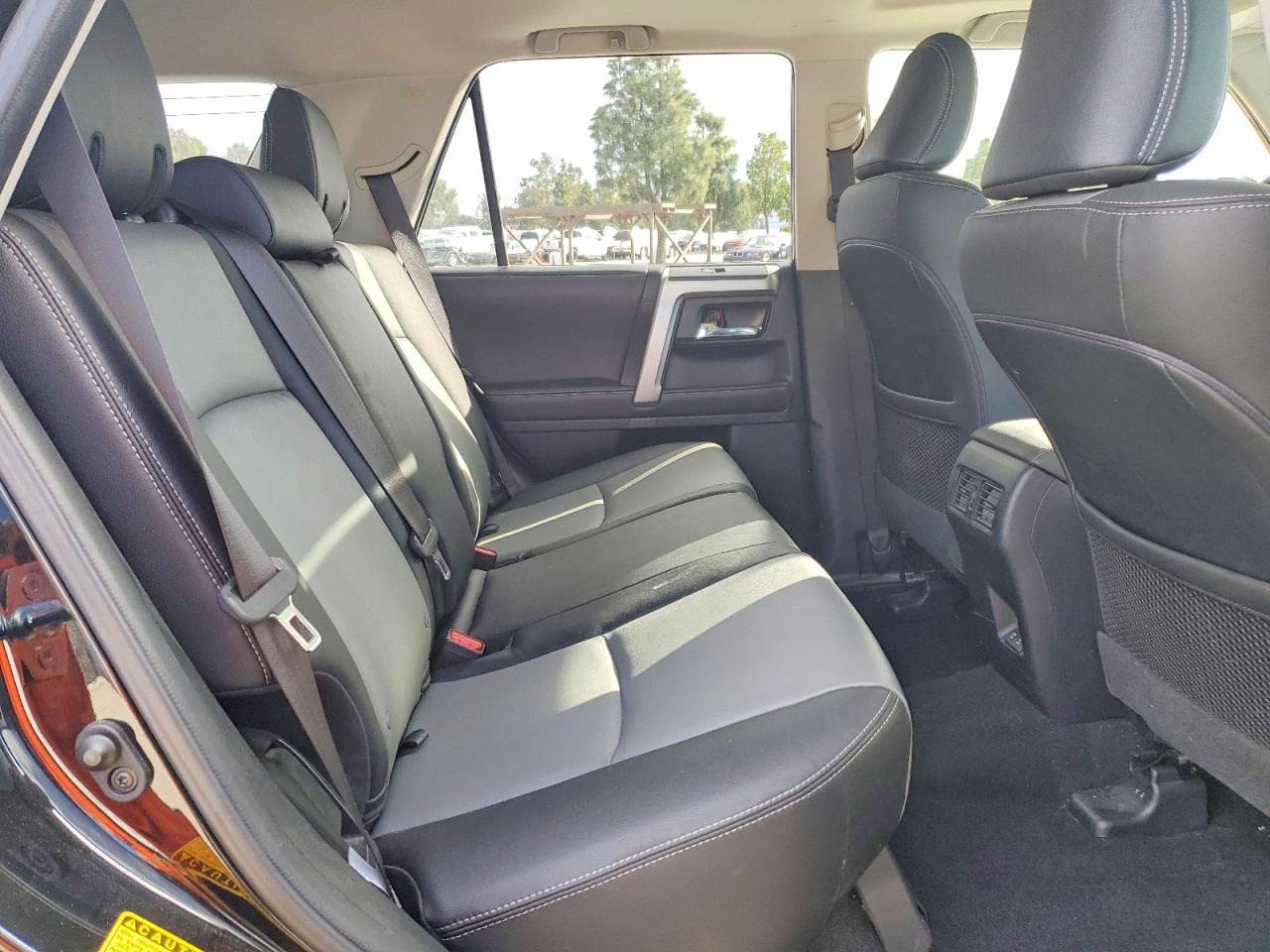 2022 TOYOTA 4RUNNER SR5 PREMIUM photo 11