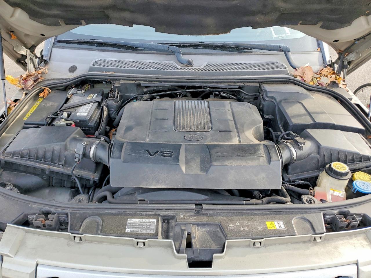 2011 LAND ROVER LR4 photo 12