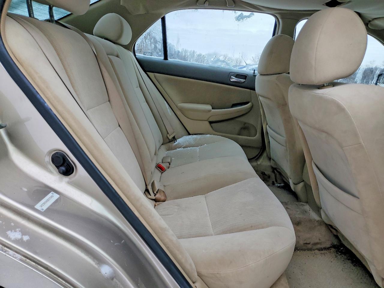 2005 HONDA ACCORD LX photo 10